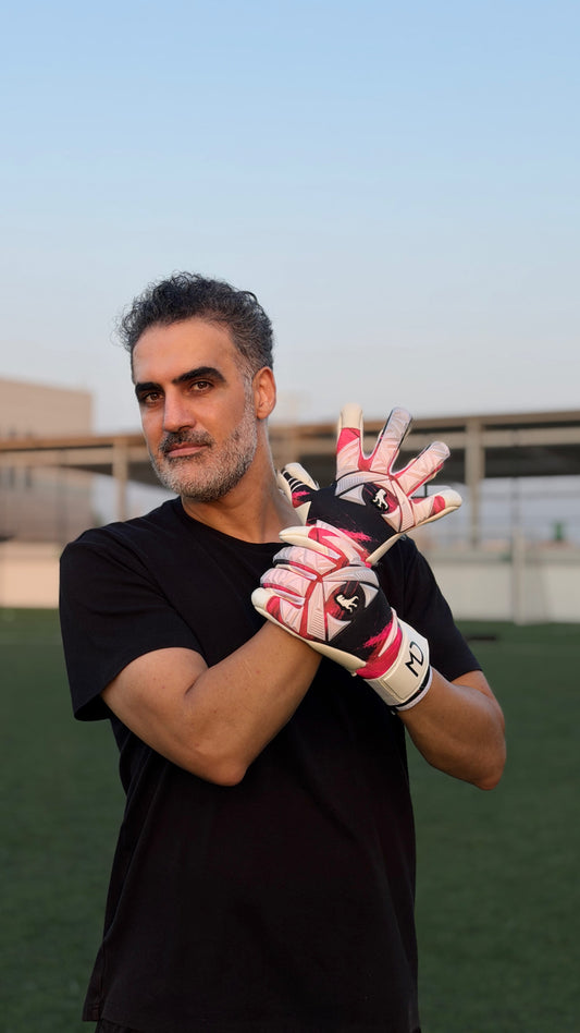 Goalkeeper Gloves — MD Pro, Finger Protection